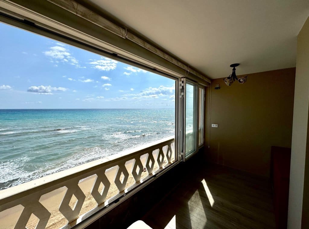 2 bedroom Flat for sale in Torrevieja - € 309,900 (Ref: 8536352)