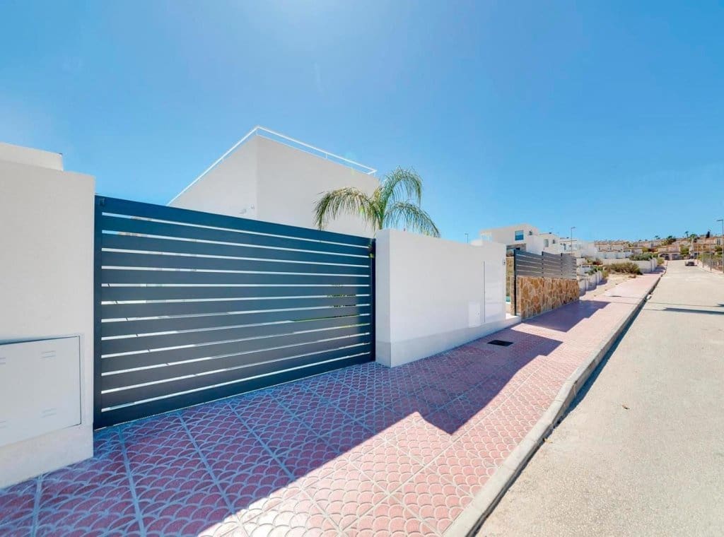 3 Zimmer Villa zu verkaufen in Rojales mit Pool - 475.000 € (Ref: 8614965)