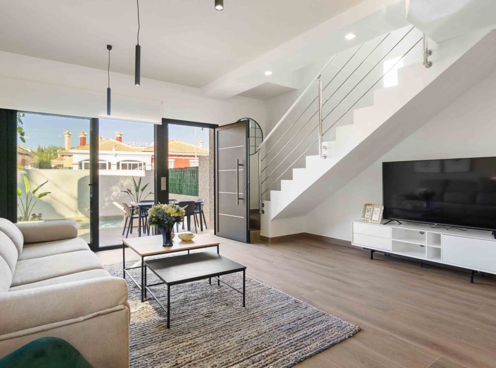 3 sypialnia Willa na sprzedaż w Los Montesinos z basenem - 334 500 € (Ref: 8626555)