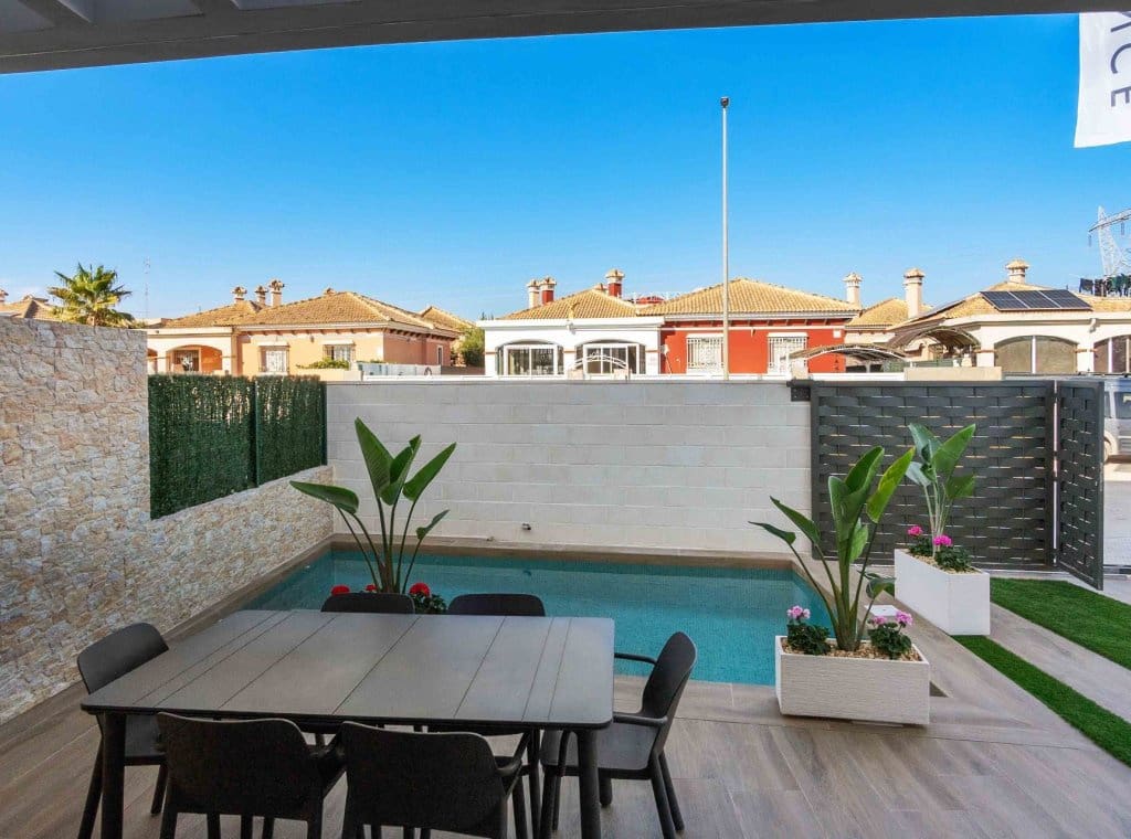 3 sypialnia Willa na sprzedaż w Los Montesinos z basenem - 334 500 € (Ref: 8626555)