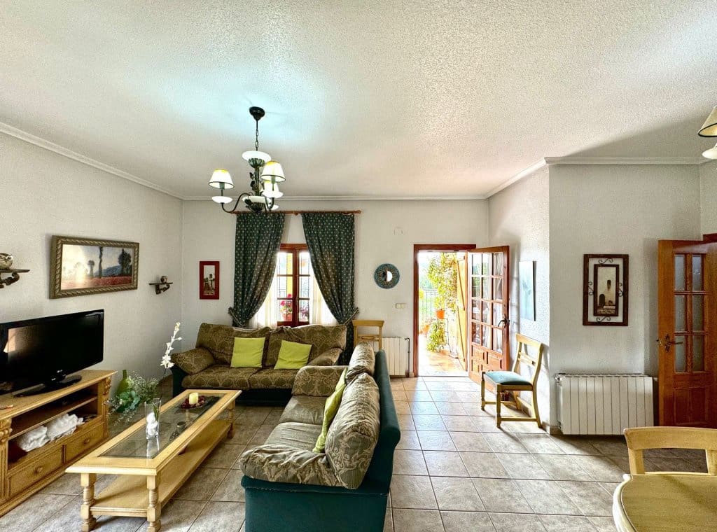 4 chambre Villa/Maison à vendre à Daya Nueva - 320 000 € (Ref: 8670058)