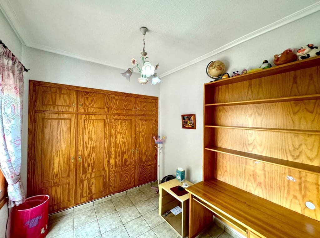 4 chambre Villa/Maison à vendre à Daya Nueva - 320 000 € (Ref: 8670058)