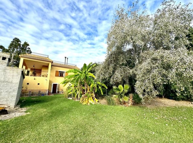 4 slaapkamer Villa te koop in Daya Nueva - € 320.000 (Ref: 8670058)