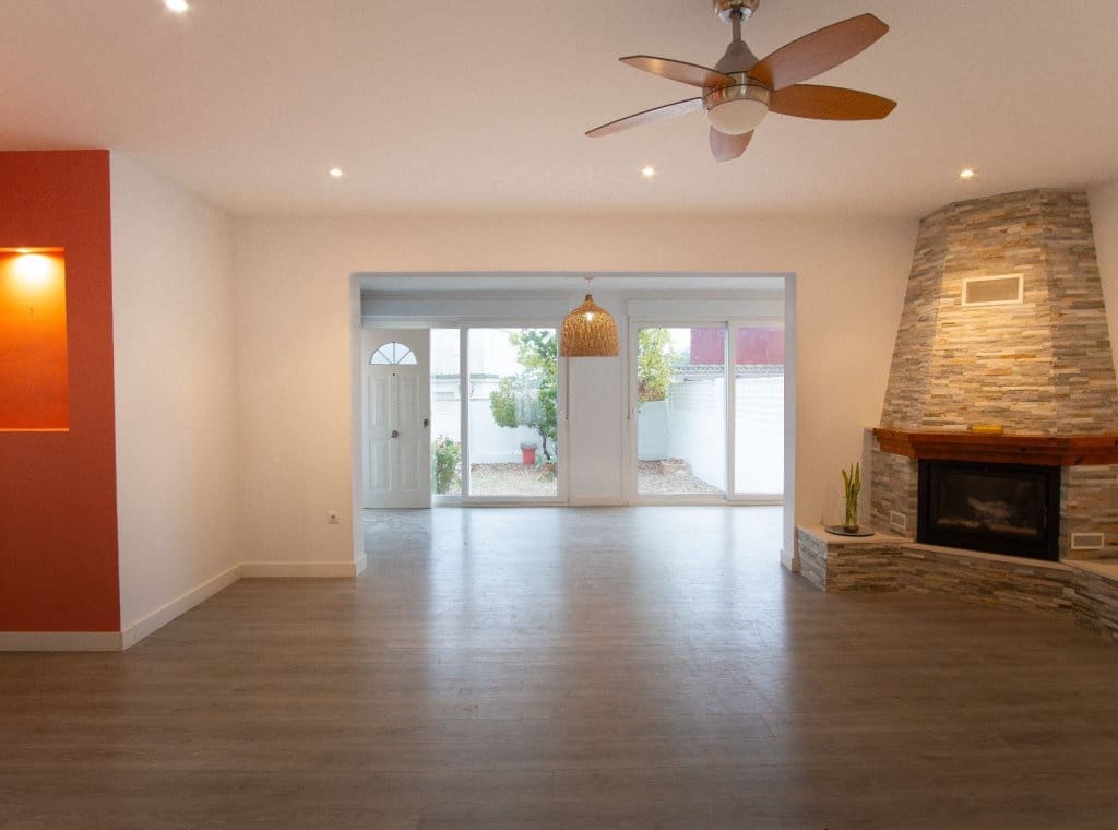 3 slaapkamer Villa te koop in Torrevieja - € 369.500 (Ref: 8690928)