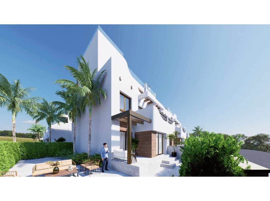 2 slaapkamer Bungalow te koop in Torre de la Horadada met zwembad - € 359.000 (Ref: 8735167)