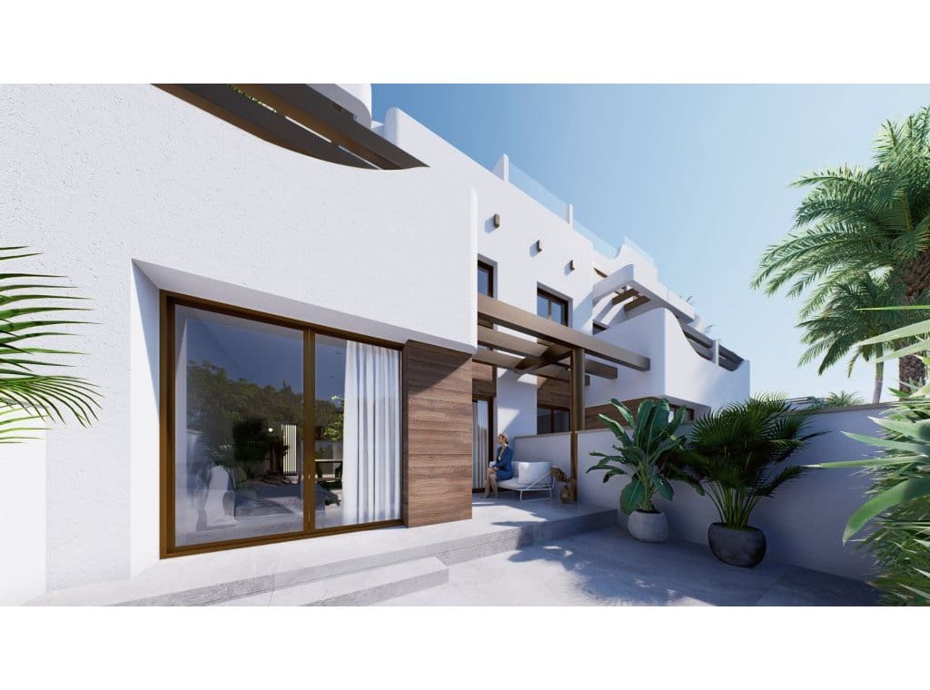 2 slaapkamer Bungalow te koop in Torre de la Horadada met zwembad - € 359.000 (Ref: 8735167)