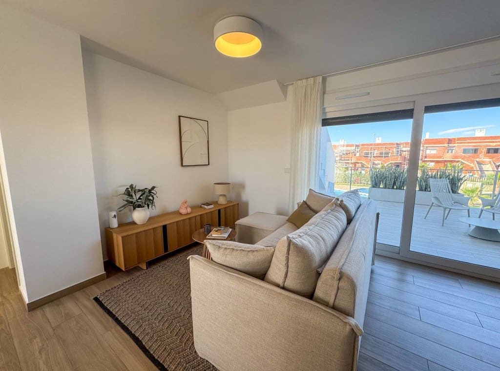 2 slaapkamer Flat te koop in Orihuela met zwembad - € 219.900 (Ref: 8759597)