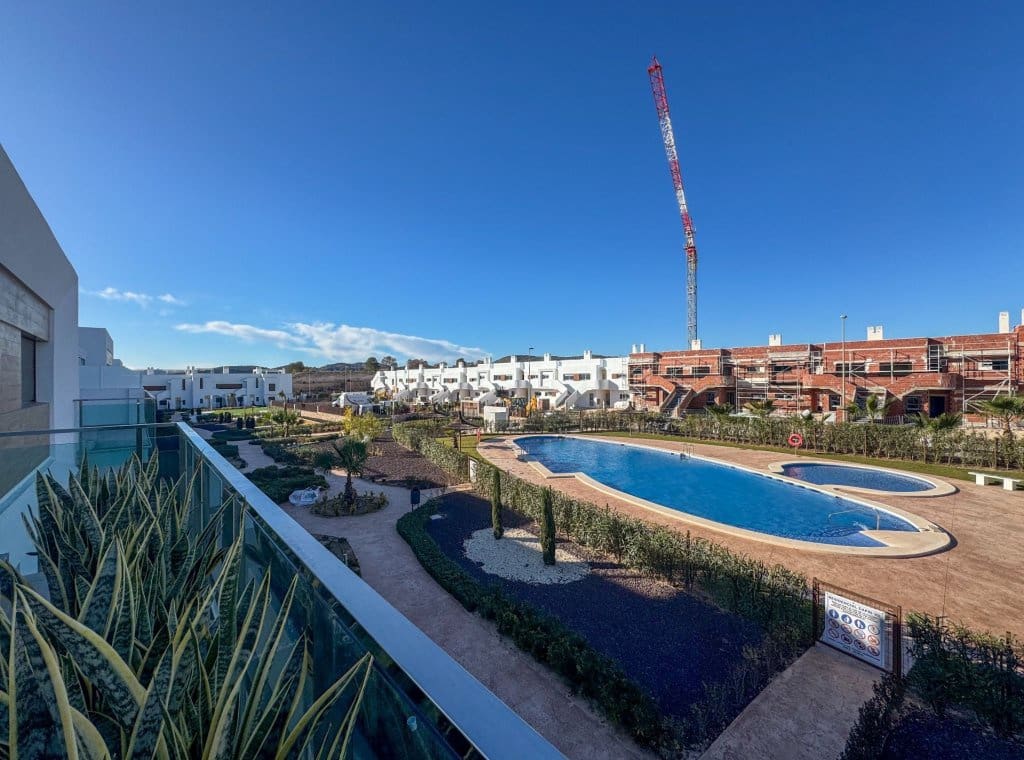 2 slaapkamer Flat te koop in Orihuela met zwembad - € 219.900 (Ref: 8759597)