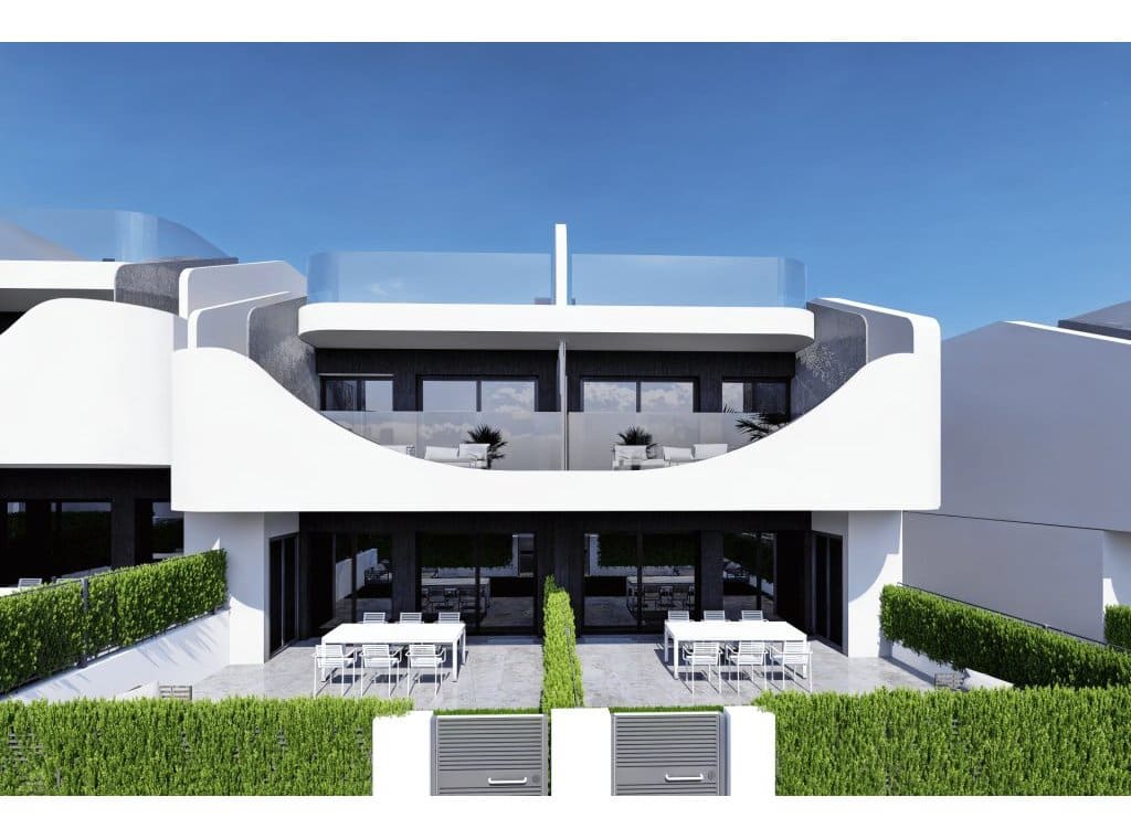 2 bedroom Bungalow for sale in San Miguel de Salinas with pool - € 250,000 (Ref: 8770042)