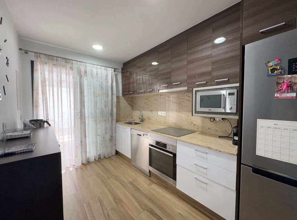 3 bedroom Apartment for sale in Torre de la Horadada with pool - € 430,000 (Ref: 8800668)