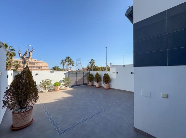 3 soverom Leilighet til salgs i Torre de la Horadada, Pilar de la Horadada med svømmebasseng - € 430 000 (Ref: 8800668)
