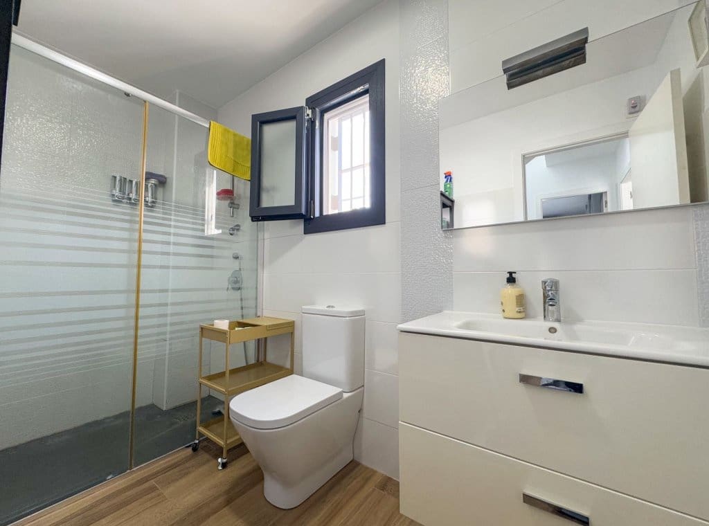 3 bedroom Apartment for sale in Torre de la Horadada with pool - € 430,000 (Ref: 8800668)