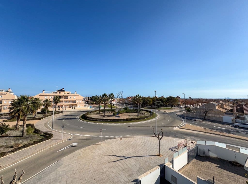 3 bedroom Apartment for sale in Torre de la Horadada with pool - € 430,000 (Ref: 8800668)