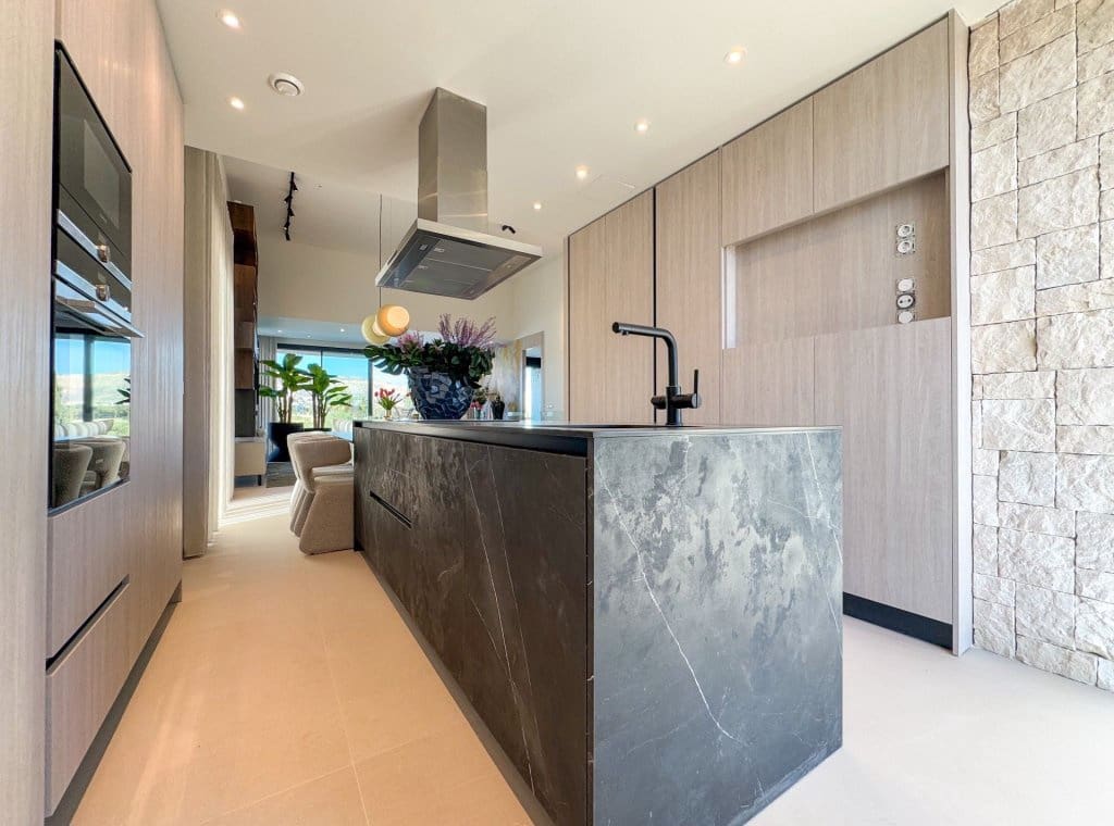 3 bedroom Villa for sale in Algorfa with pool garage - € 1,249,000 (Ref: 8827242)