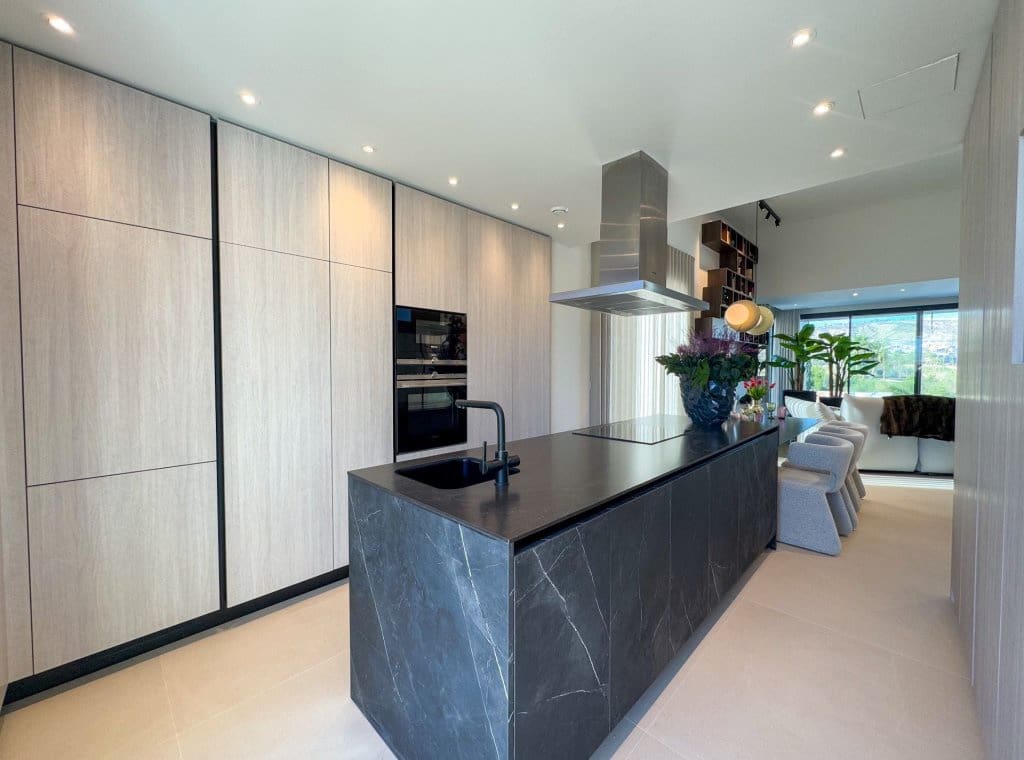 3 bedroom Villa for sale in Algorfa with pool garage - € 1,249,000 (Ref: 8827242)