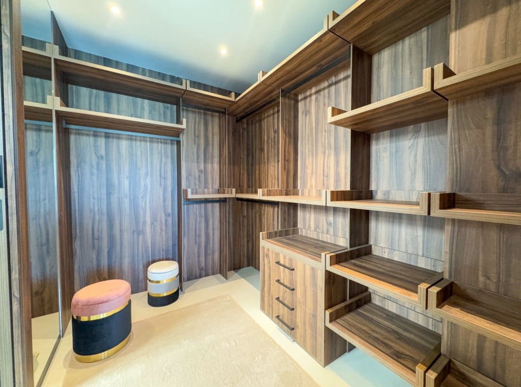 3 bedroom Villa for sale in Algorfa with pool garage - € 1,249,000 (Ref: 8827242)