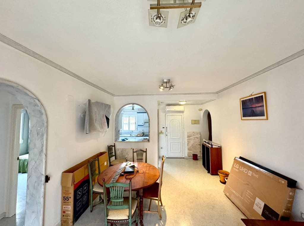 3 soveværelse Villa til leje i Algorfa med swimmingpool - € 1.500 (Ref: 8836343)