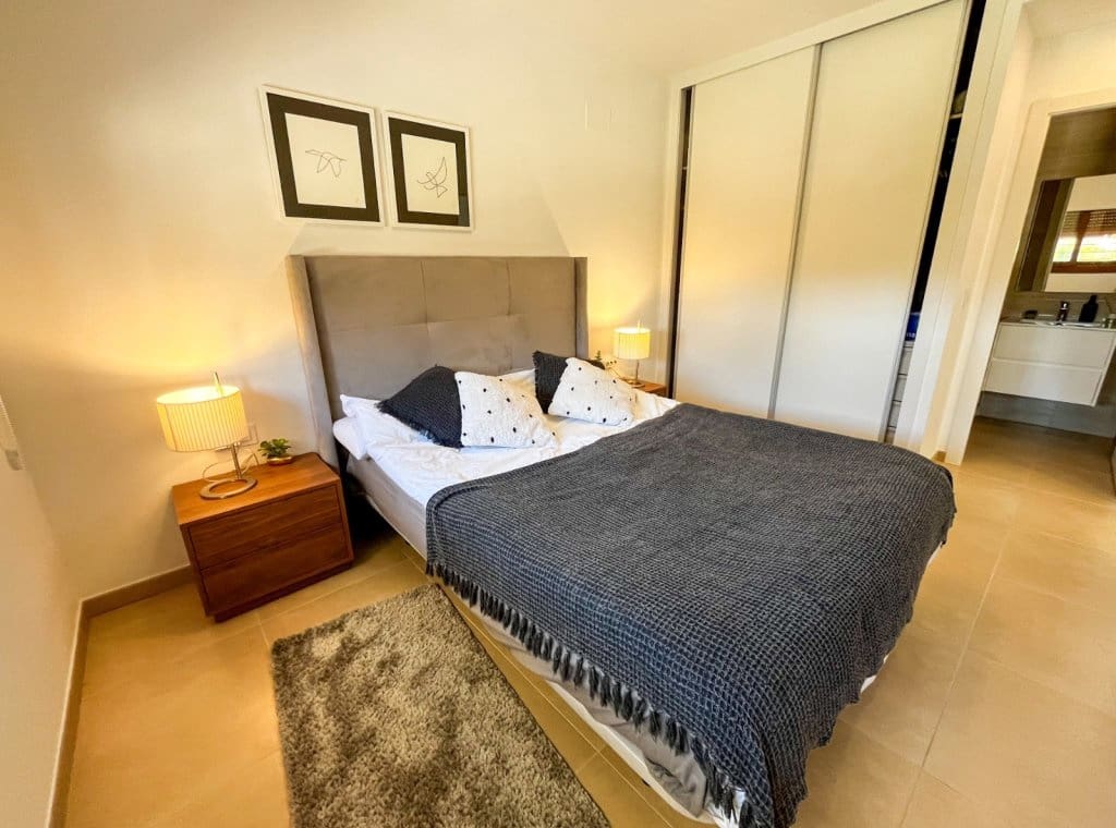 2 Zimmer Apartment zu vermieten in Villamartin mit Pool - 1.300 € (Ref: 8892791)