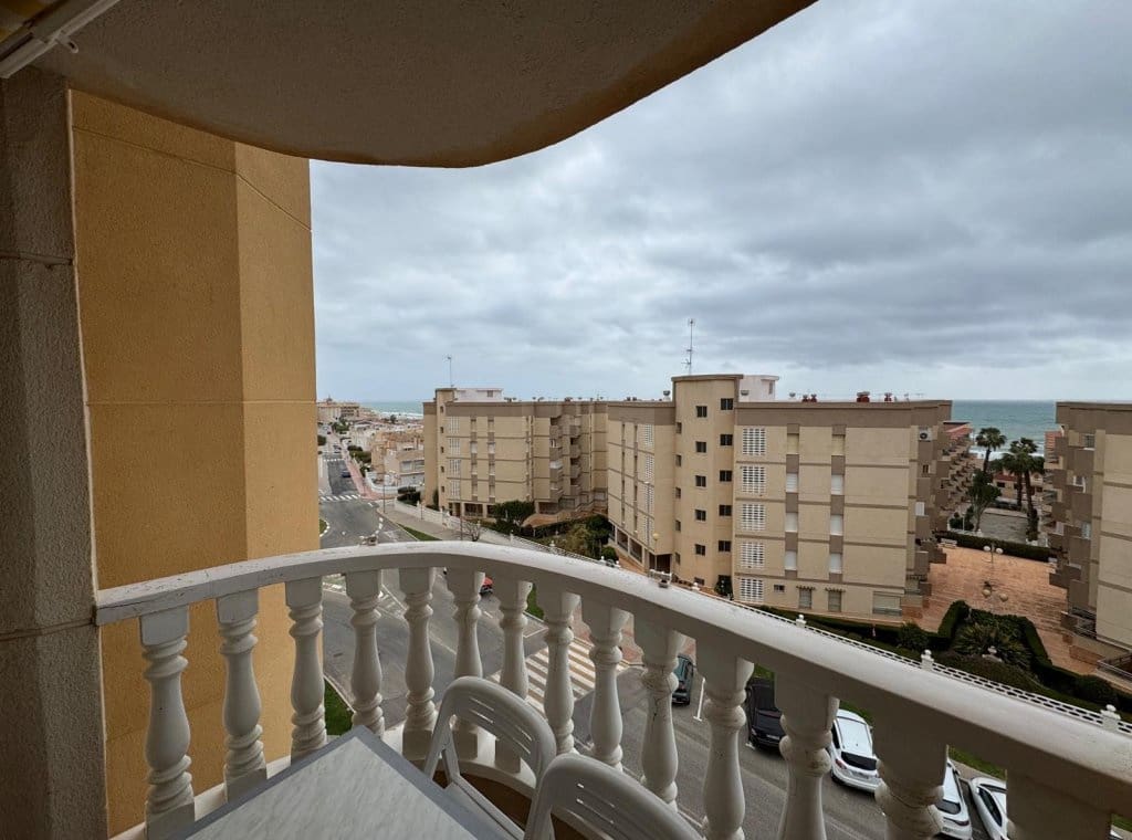 2 Zimmer Wohnung zu vermieten in Guardamar del Segura - 800 € (Ref: 8909636)