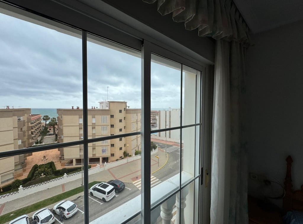 2 Zimmer Wohnung zu vermieten in Guardamar del Segura - 800 € (Ref: 8909636)