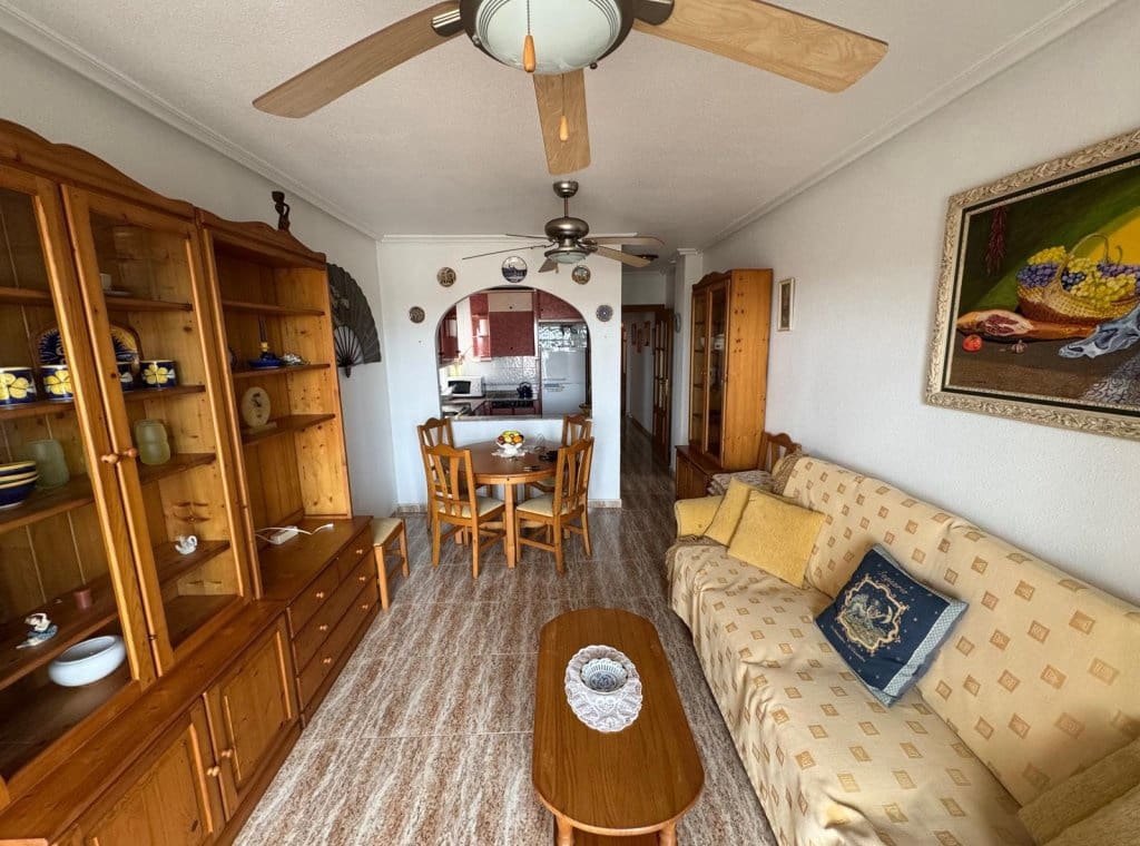 2 Zimmer Wohnung zu vermieten in Guardamar del Segura - 800 € (Ref: 8909636)