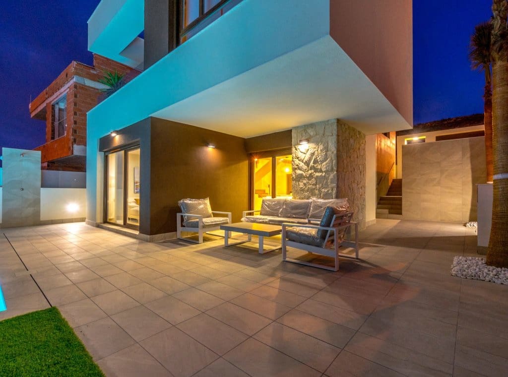 3 chambre Villa/Maison à vendre à Benijofar avec piscine - 504 000 € (Ref: 8909644)