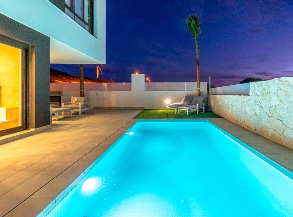 3 chambre Villa/Maison à vendre à Benijofar avec piscine - 504 000 € (Ref: 8909644)