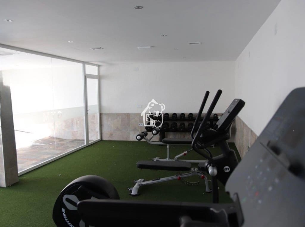 2 bedroom Penthouse for rent in Guardamar del Segura with pool garage - € 1,500 (Ref: 8910707)