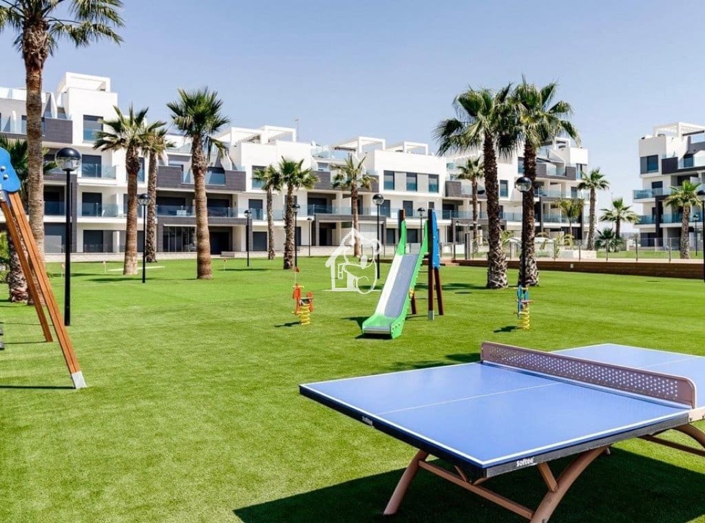 2 bedroom Penthouse for rent in Guardamar del Segura with pool garage - € 1,500 (Ref: 8910707)