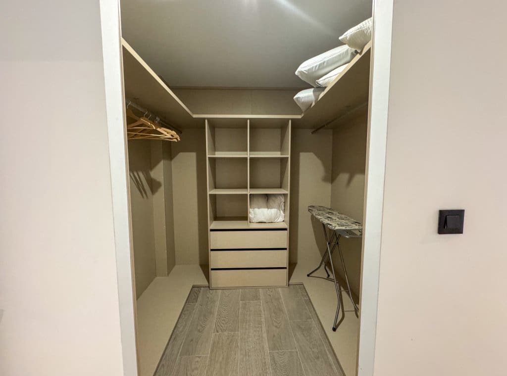 Appartement de 4 chambres à louer à Torrevieja - 2 000 € (Ref: 8936398)