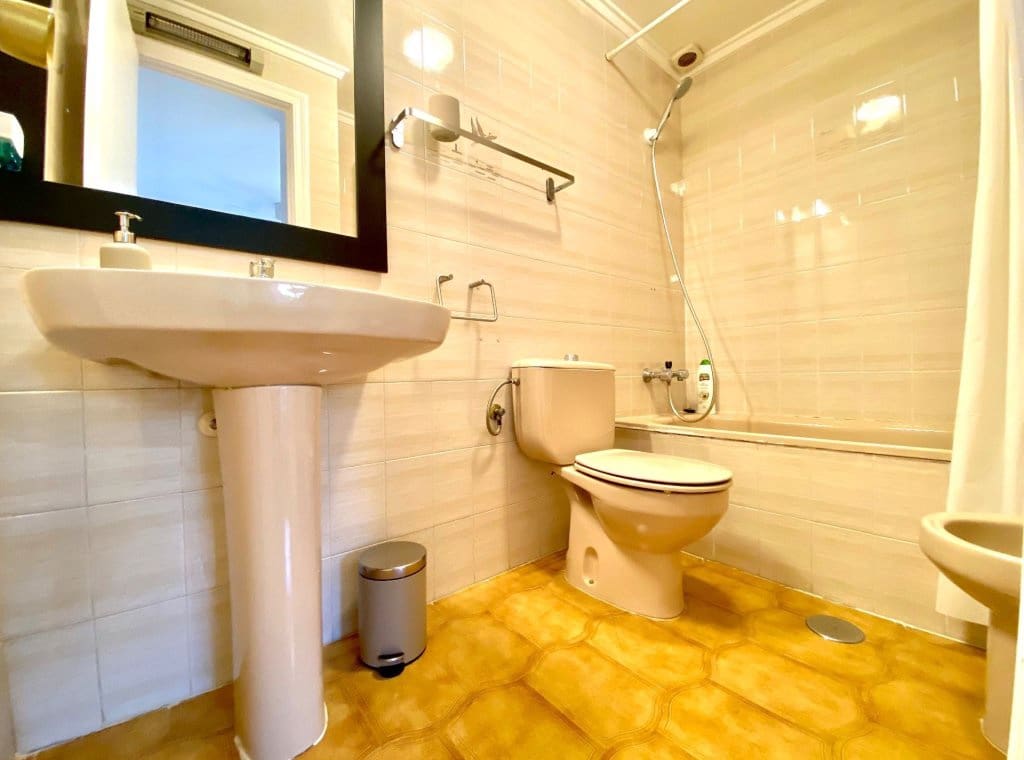 1 bedroom Flat for rent in Cabo Roig with pool garage - € 675 (Ref: 8967778)