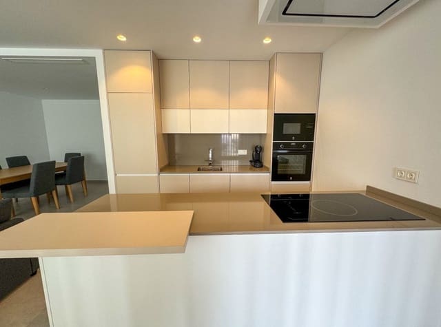 4 soverom Villa til leie i Benijófar med svømmebasseng - € 2 350 (Ref: 8977873)