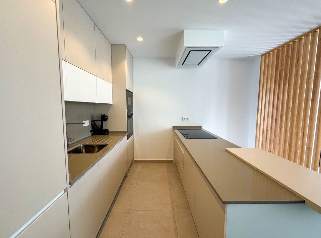 4 soverom Villa til leie i Benijofar med svømmebasseng - € 2 350 (Ref: 8977873)