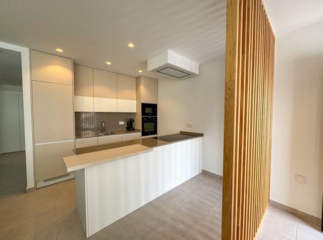 4 soverom Villa til leie i Benijófar med svømmebasseng - € 2 350 (Ref: 8977873)