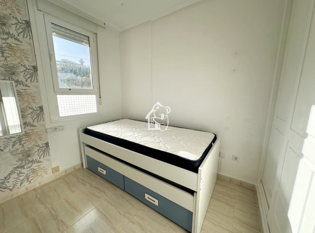 2 quarto Apartamento para arrendar em Ciudad Quesada com piscina - 900 € (Ref: 8981955)