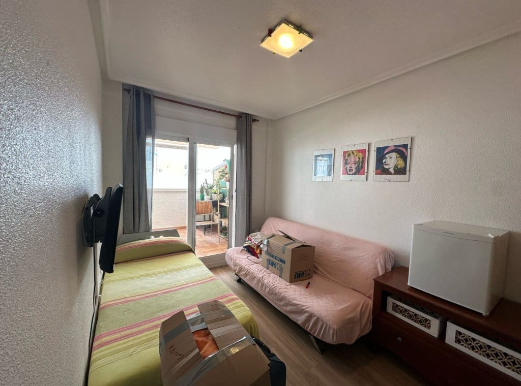 2 camera da letto Attico da affittare in La Mata - 950 € (Rif: 8998583)