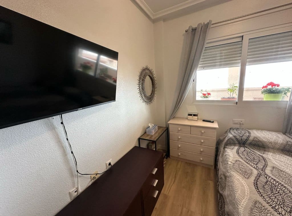2 camera da letto Attico da affittare in La Mata - 950 € (Rif: 8998583)