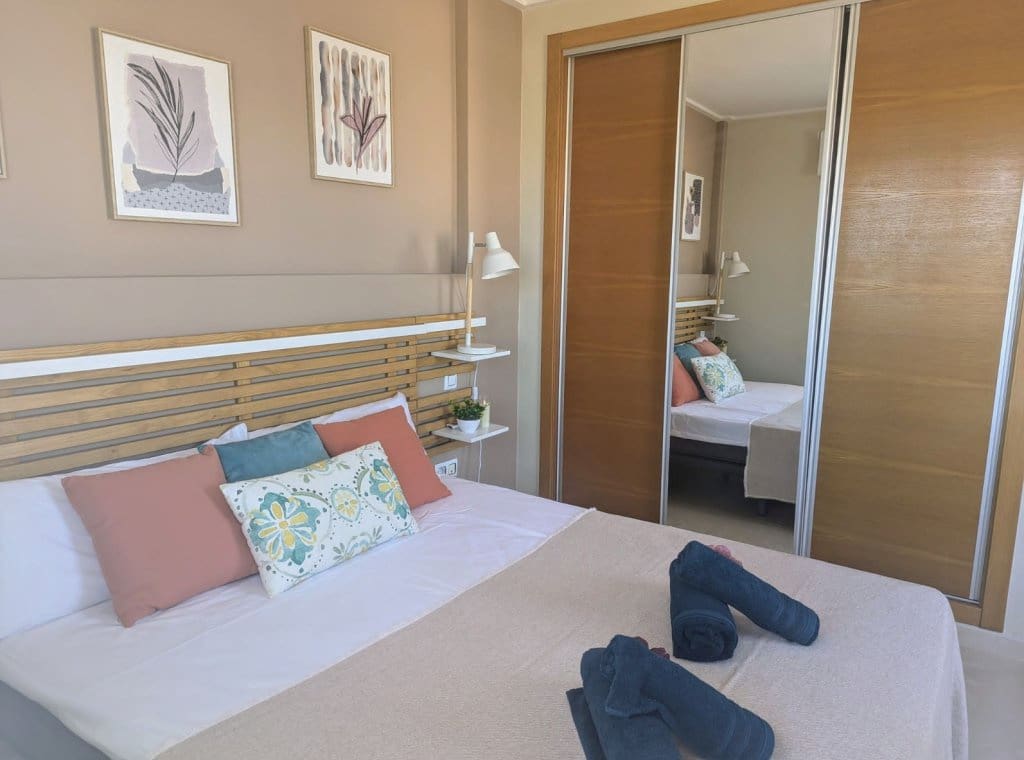 3 slaapkamer Huis te huur in Los Altos met zwembad garage - € 1.500 (Ref: 8998585)