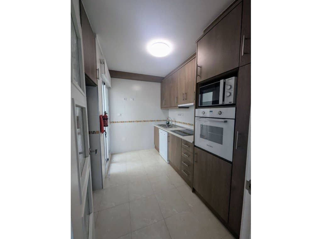 3 slaapkamer Huis te huur in Los Altos met zwembad garage - € 1.500 (Ref: 8998585)