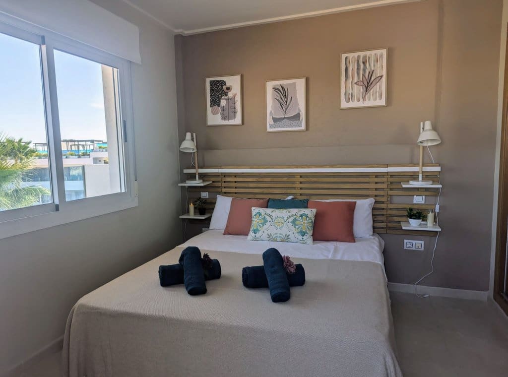 3 slaapkamer Huis te huur in Los Altos met zwembad garage - € 1.500 (Ref: 8998585)