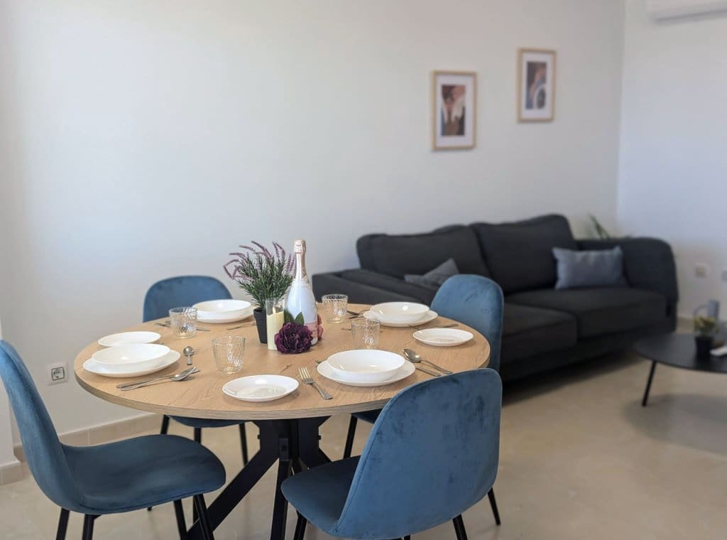 3 slaapkamer Huis te huur in Los Altos met zwembad garage - € 1.500 (Ref: 8998585)