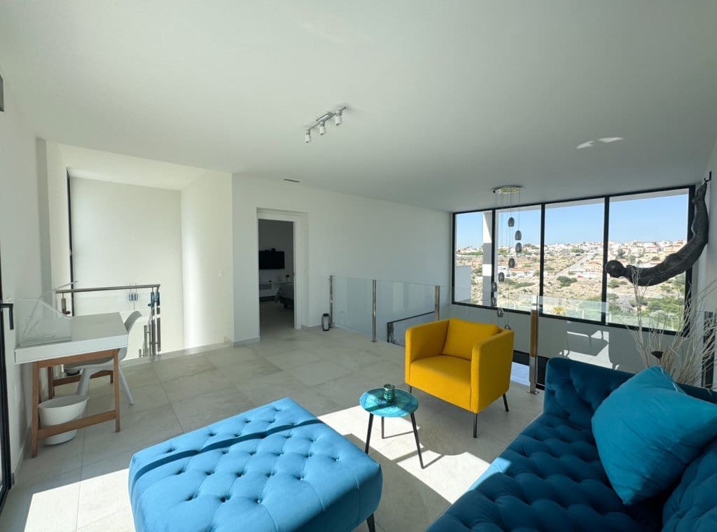 3 bedroom Villa for sale in San Fulgencio with pool garage - € 885,000 (Ref: 9002722)