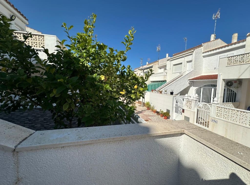 3 slaapkamer Huis te huur in Pilar de la Horadada - € 1.000 (Ref: 9026229)