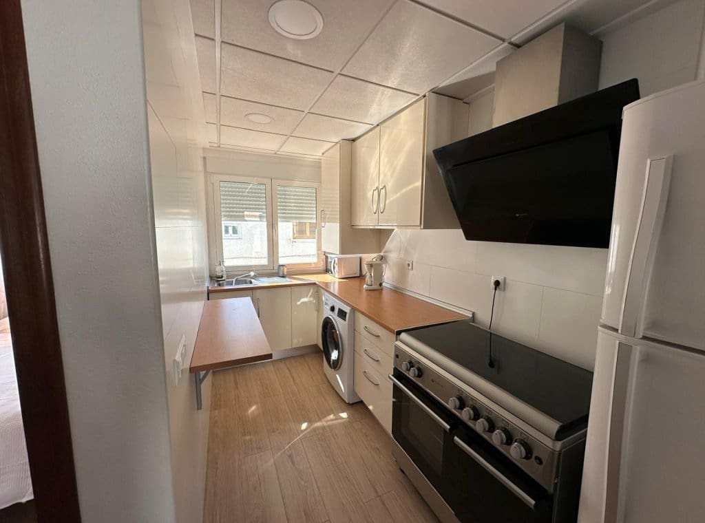 3 slaapkamer Huis te huur in Pilar de la Horadada - € 1.000 (Ref: 9026229)