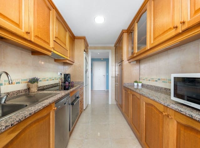 2 soverom Leilighet til leie i Puerto Deportivo, Guardamar del Segura med svømmebasseng - € 800 (Ref: 9026231)