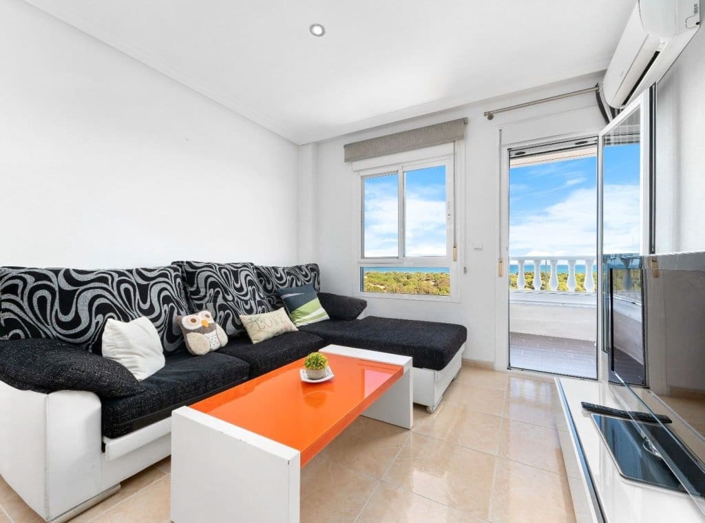 2 Zimmer Apartment zu vermieten in Guardamar del Segura mit Pool - 800 € (Ref: 9026231)