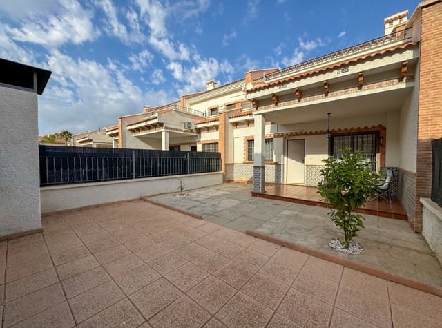 3 sovrum Hus att hyra i San Miguel de Salinas med pool garage - 1 200 € (Ref: 9041873)