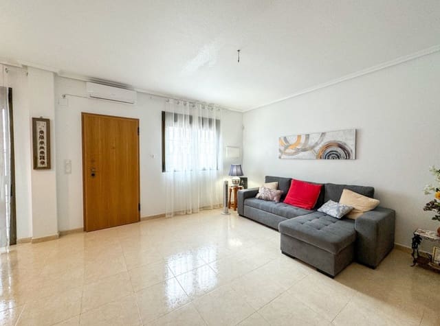 3 sovrum Hus att hyra i San Miguel de Salinas med pool garage - 1 200 € (Ref: 9041873)