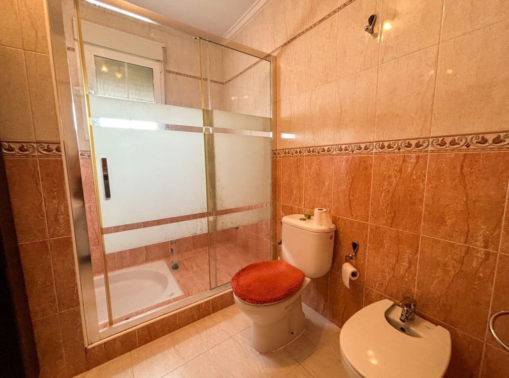 5 bedroom Villa for rent in Ciudad Quesada with pool - € 1,700 (Ref: 9041874)