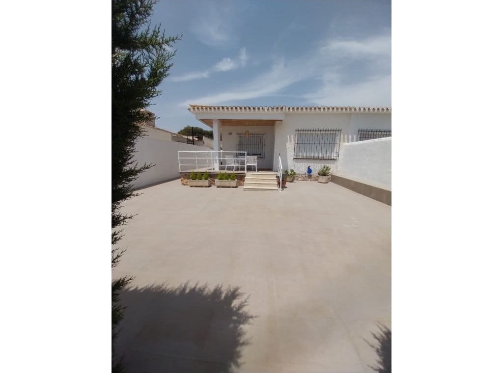 2 soveværelse Bungalow til leje i Dehesa de Campoamor med swimmingpool - € 1.500 (Ref: 9062005)